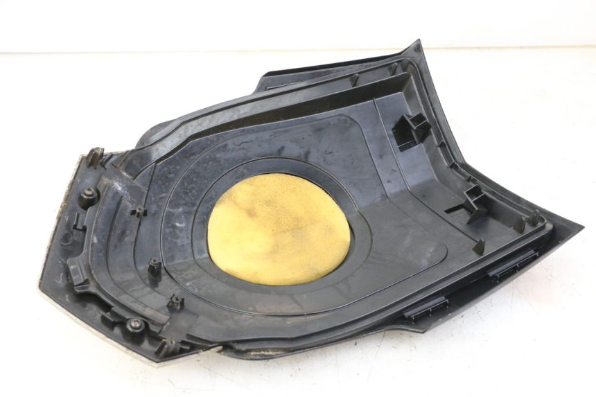 photo de FRONTVERKLEIDUNG OBEN PEUGEOT VIVACITY 125 (2010 - 2017) - Zoom auf Gebrauchszustand