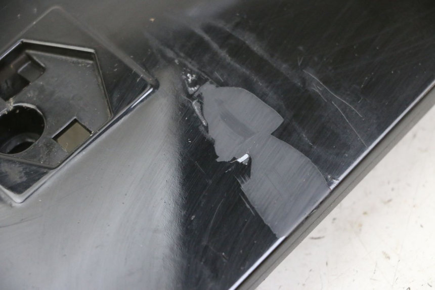 photo de FRONTVERKLEIDUNG OBEN PIAGGIO VESPA GRANTURISMO 200 (2004 - 2005) - Technische Nahaufnahme