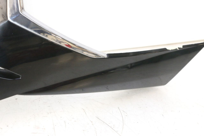photo de FRONTVERKLEIDUNG OBEN PEUGEOT SATELIS 125 (2006 - 2009) - Gesamtansicht des Produkts