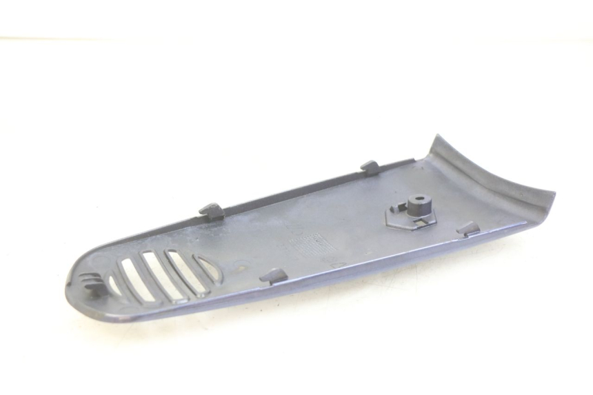 photo de OBERES VORDERTEIL PIAGGIO VESPA GRANTURISMO 125 (2003 - 2007) - Zoom auf Gebrauchszustand