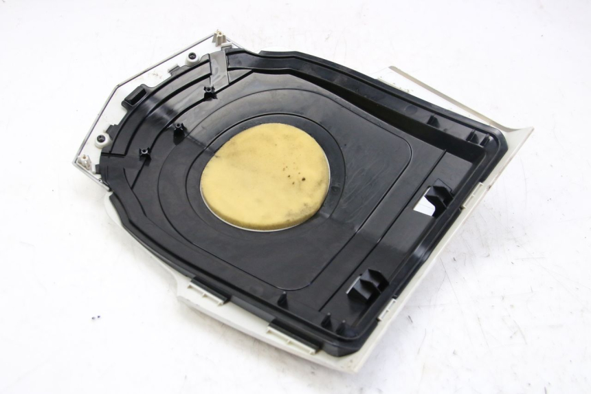 photo de OBERE VORDERSEITE PEUGEOT VIVACITY NEW 2T 50 (2008 - 2017) - Zoom auf Gebrauchszustand