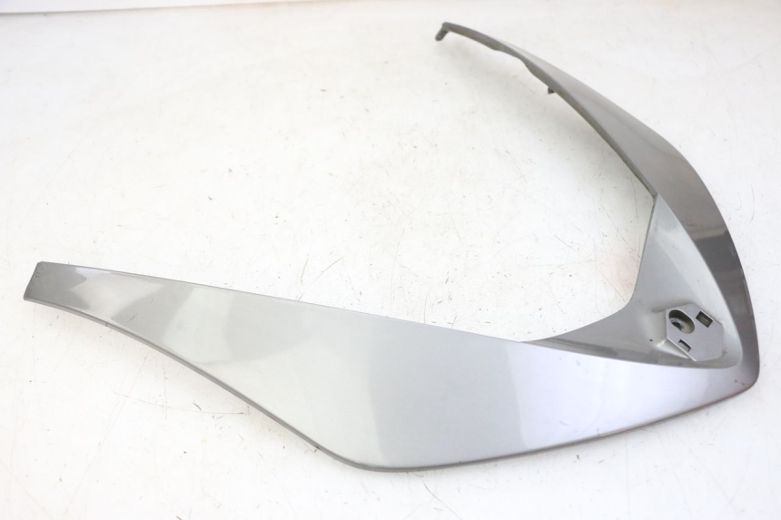 photo de OBERES VORDERTEIL PIAGGIO X10 125 (2012 - 2017) - Zoom auf Gebrauchszustand