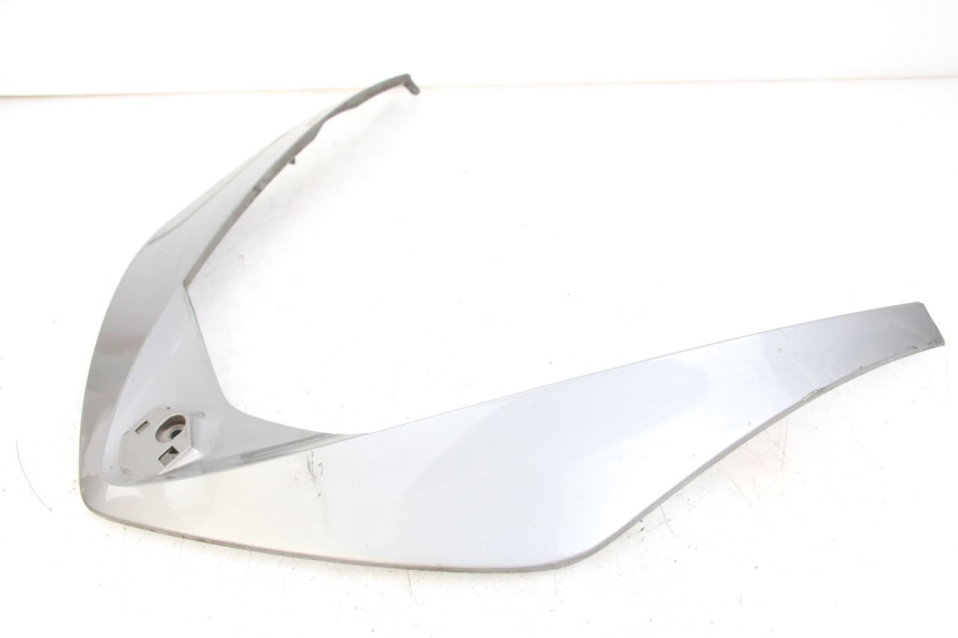 photo de OBERES VORDERTEIL PIAGGIO X10 125 (2012 - 2017) - Kennzeichnungen und Originalreferenzen