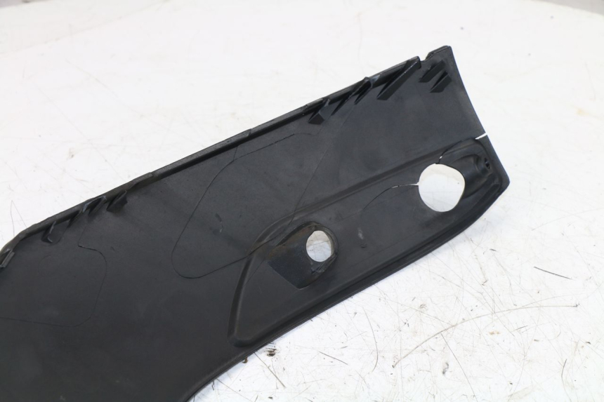 photo de FRONTVERKLEIDUNG OBEN PIAGGIO X8 STREET 125 (2006 - 2007) - Alternative Perspektive