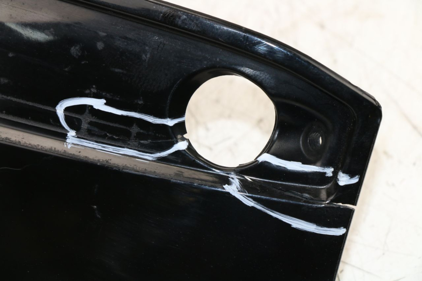 photo de FRONTVERKLEIDUNG OBEN PIAGGIO X8 STREET 125 (2006 - 2007) - Details der Befestigungspunkte