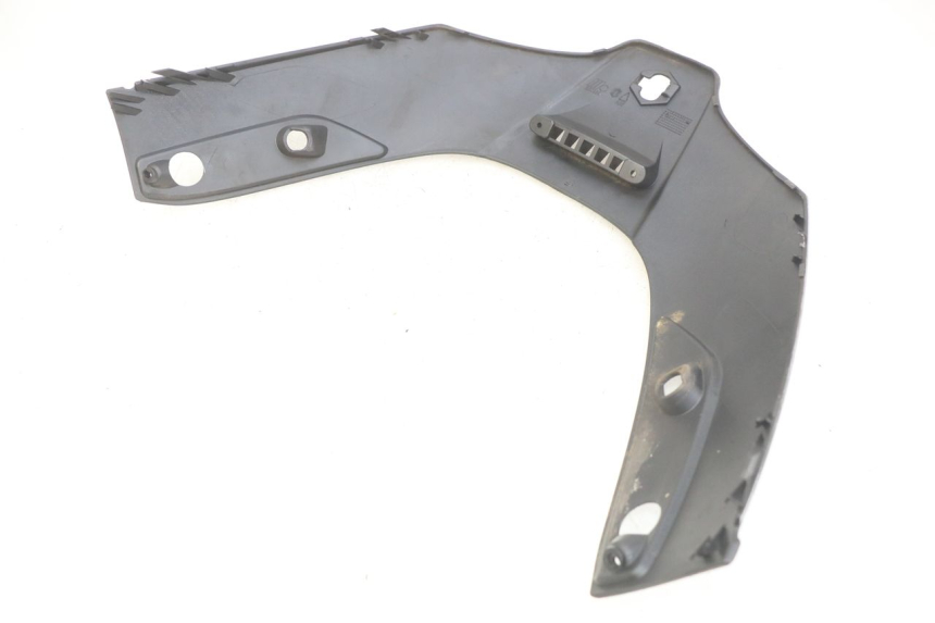 photo de OBERES VORDERTEIL PIAGGIO X8 125 (2004 - 2007) - Zoom auf Gebrauchszustand