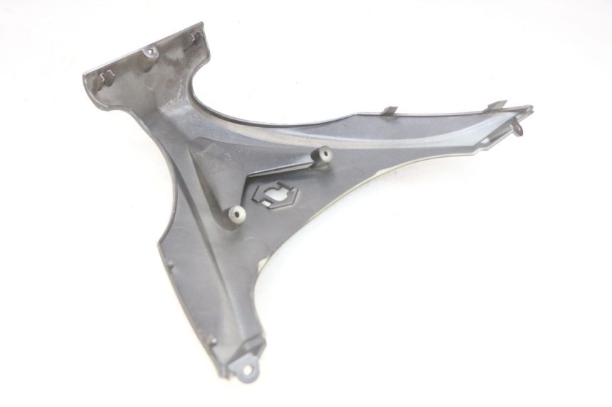 photo de OBERES VORDERTEIL PIAGGIO X9 EVOLUTION 250 (2003 - 2007) - Detailansicht des Bauteils