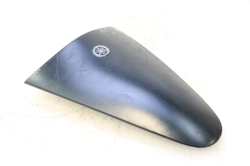 photo de FRONTVERKLEIDUNG OBEN YAMAHA YP MAJESTY 125 (2002 - 2006) - Detailansicht des Bauteils