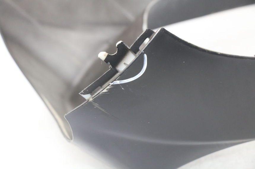 photo de FRONTVERKLEIDUNG  BAOTIAN TRAVEL SPIRIT 50 (2010 - 2012) - Oberflächenzustand und Material