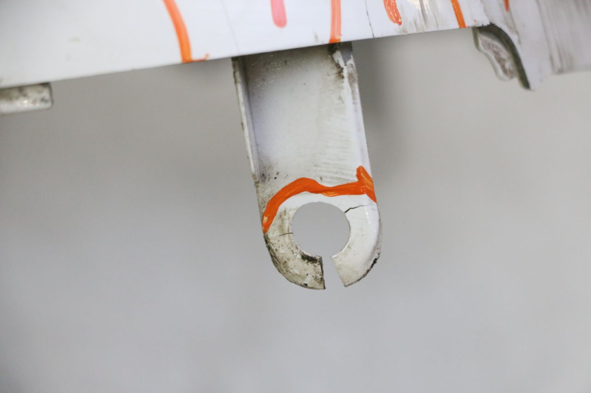 photo de FRONTVERKLEIDUNG  PEUGEOT TWEET PRO CARGO 50 (2018 - 2022) - Charakteristische Merkmale