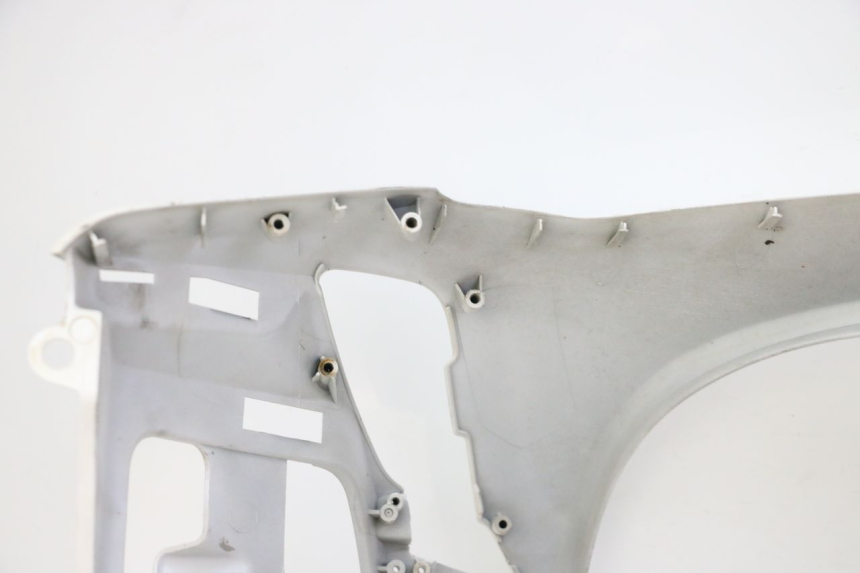 photo de FRONTVERKLEIDUNG  PEUGEOT TWEET PRO CARGO 50 (2018 - 2022) - Zoom auf Gebrauchszustand