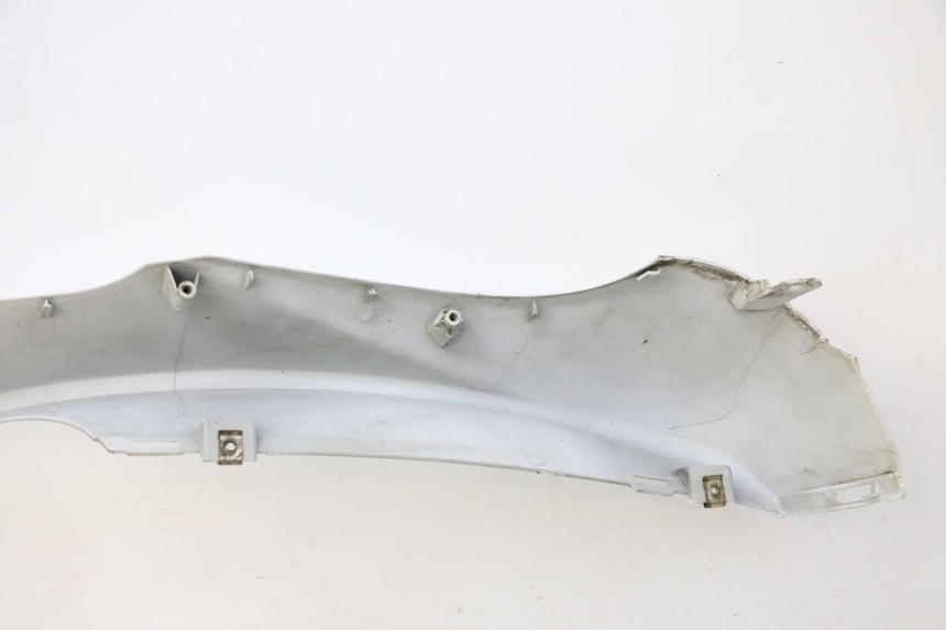 photo de FRONTVERKLEIDUNG  PEUGEOT TWEET PRO CARGO 50 (2018 - 2022) - Details der Befestigungspunkte