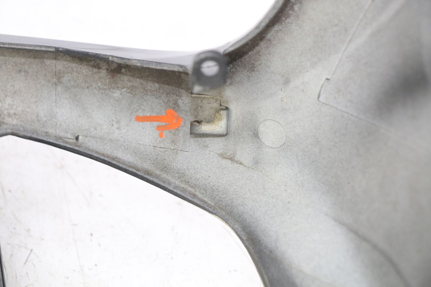 photo de VORDERSEITE YAMAHA X-MAX XMAX 250 (2006 - 2009) - Details der Befestigungspunkte