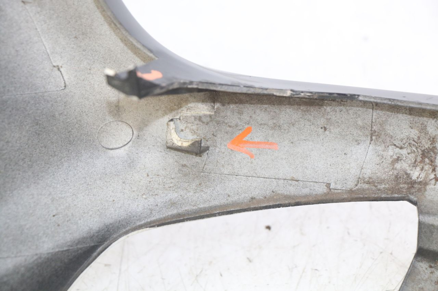 photo de VORDERSEITE YAMAHA X-MAX XMAX 250 (2006 - 2009) - Oberflächenzustand und Material