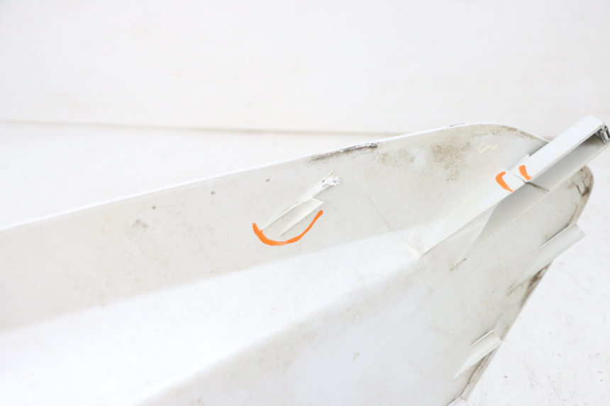 photo de FRONTVERKLEIDUNG  YAMAHA X-MAX XMAX 125 (2010 - 2013) - Detailansicht des Bauteils