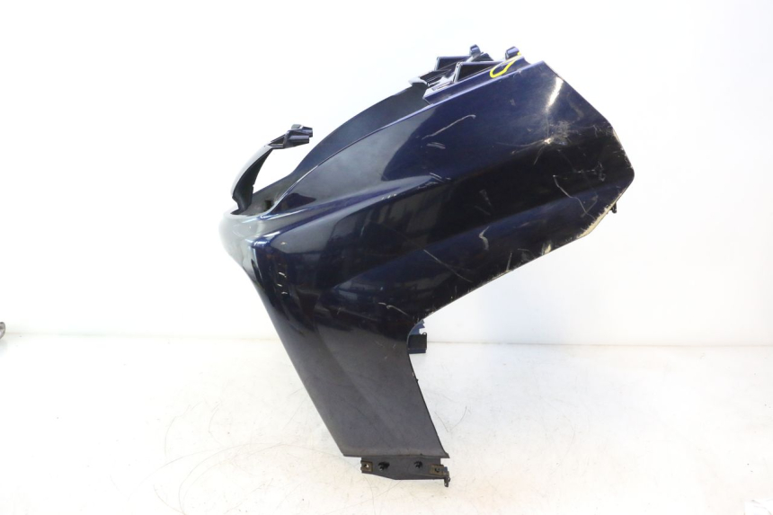 photo de VORDERSEITE YAMAHA XMAX X-MAX 125 (2006 - 2009) - Details der Befestigungspunkte