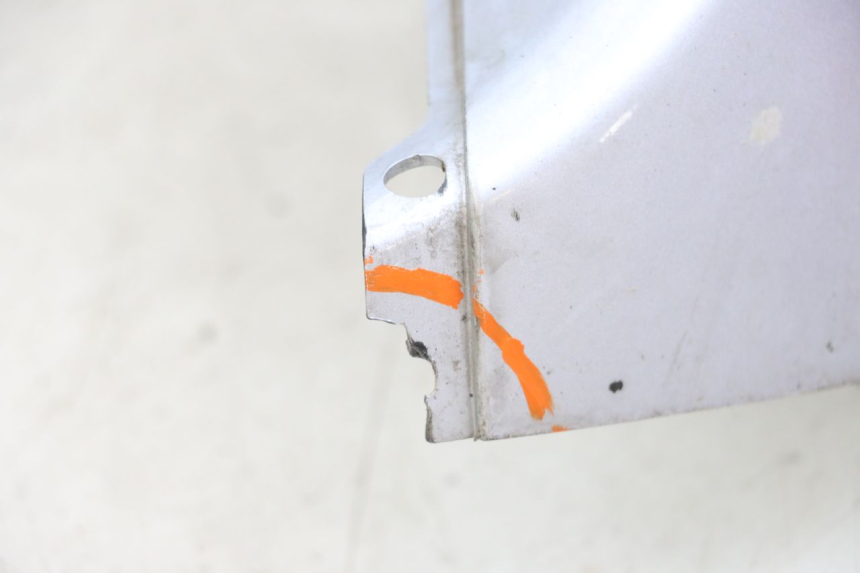 photo de VORDERSEITE PIAGGIO X8 125 (2004 - 2007) - Charakteristische Merkmale