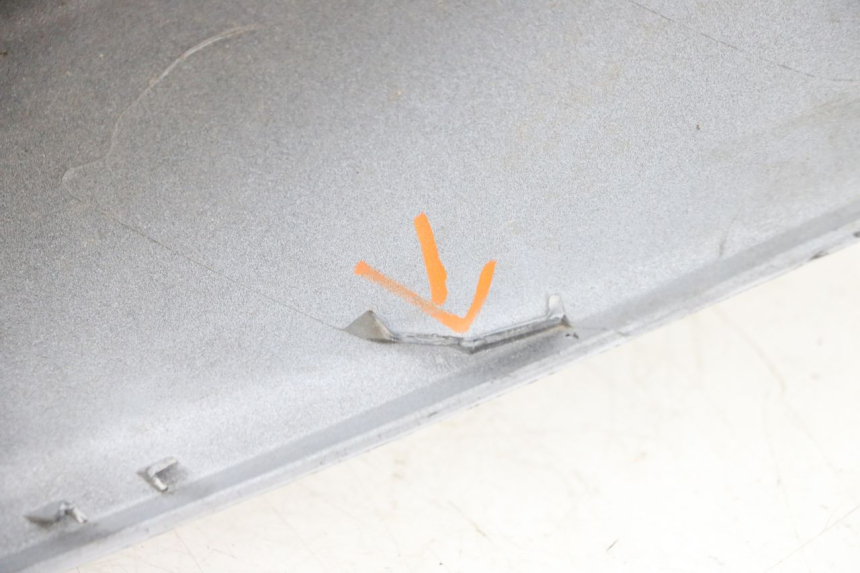 photo de VORDERSEITE PIAGGIO X8 125 (2004 - 2007) - Alternative Perspektive