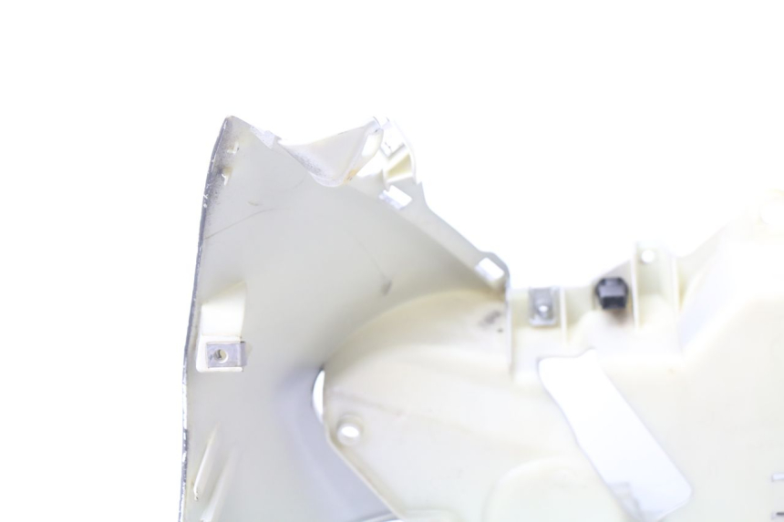 photo de VORDERSEITE PIAGGIO X9 125 (2000 - 2003) - Details der Befestigungspunkte