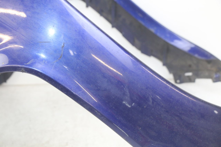 photo de VORDERSEITE YAMAHA YP MAJESTY 400 (2004 - 2008) - Details der Befestigungspunkte