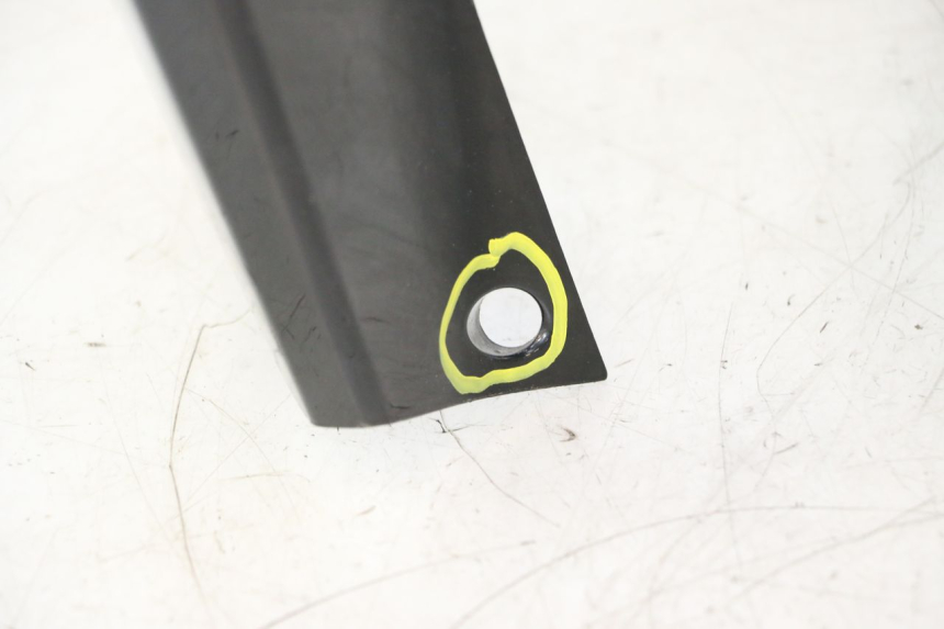photo de FRONTVERKLEIDUNG  YAMAHA YP MAJESTY 125 (2007 - 2010) - Alternativer Blickwinkel
