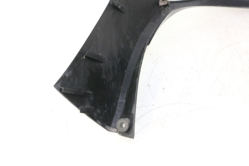 photo de FRONTVERKLEIDUNG  YAMAHA YP MAJESTY 125 (2007 - 2010) - Oberflächenzustand und Material