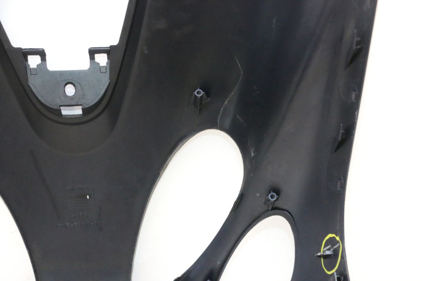 photo de VORDERSEITE YAMAHA YP MAJESTY 125 (2002 - 2006) - Weitere Ansicht des Artikels