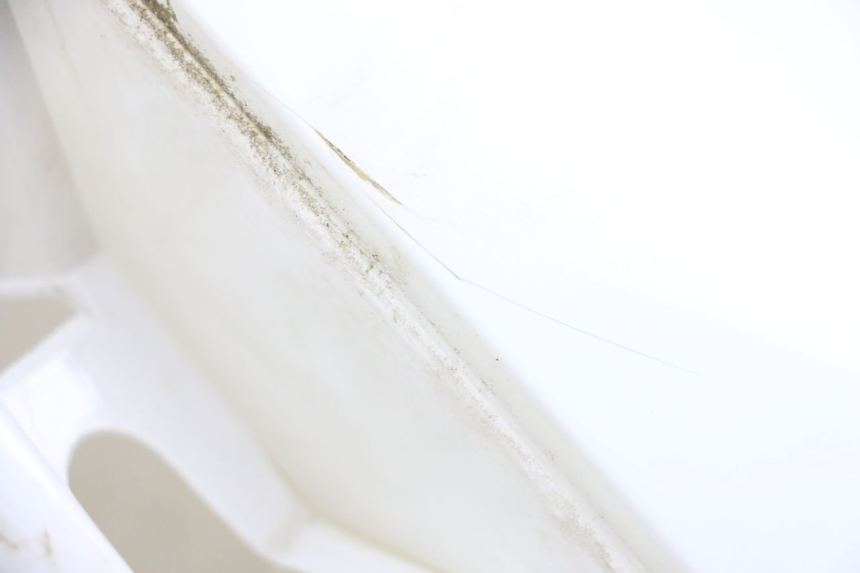 photo de VORDERSEITE PIAGGIO ZIP 2T 50 (2009 - 2019) - Details der Befestigungspunkte