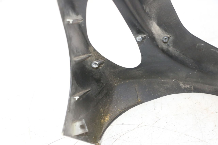 photo de FRONTVERKLEIDUNG  UNIVERSAL BIKE ZN50QT-11B 50 (2018 - 2021) - Details der Befestigungspunkte