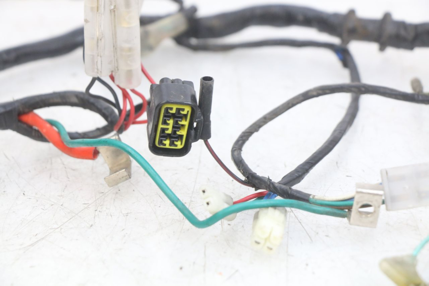 photo de KABELBAUM KYMCO AGILITY NAKED RENOUVO 2T 50 (2011 - 2018) - Zoom auf Gebrauchszustand