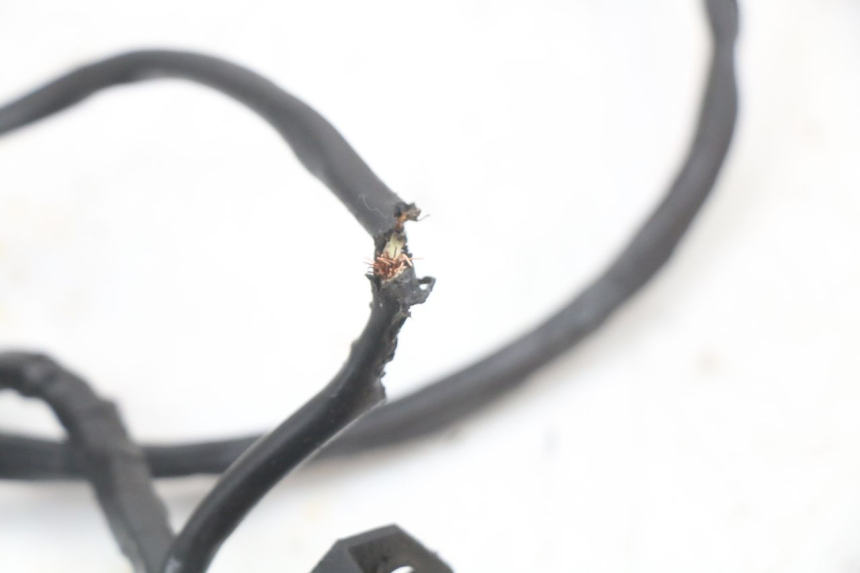 photo de KABELBAUM KYMCO AGILITY RS 4T 50 (2009 - 2013) - Details der Befestigungspunkte