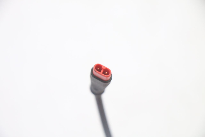 photo de BATTERIEKABELSATZ SEGWAY NINEBOT F65I 1 - Oberflächenzustand und Material