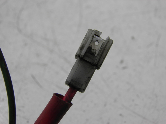 photo de BATTERIE KABELBAUM  SYM GTS 125 (2005 - 2008) - Zoom auf Gebrauchszustand