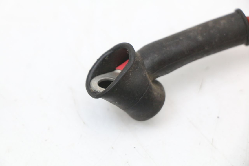 photo de BATTERIEKABELBAUM YAMAHA X-MAX XMAX 125 (2010 - 2013) - Technische Nahaufnahme