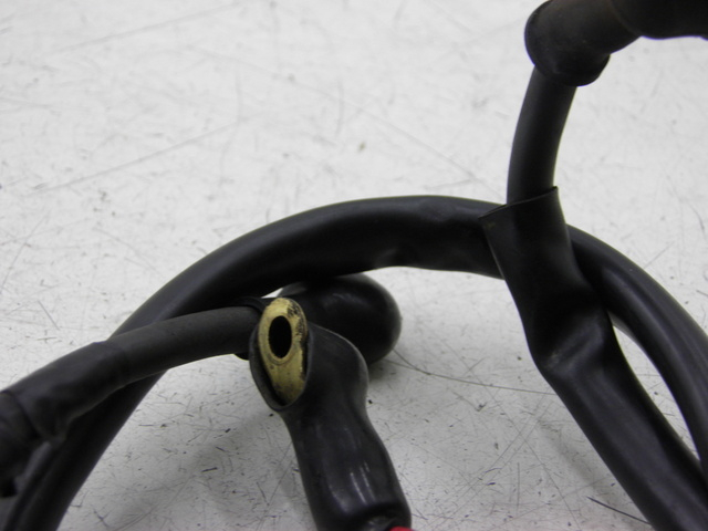 photo de BATTERIE KABELBAUM  YAMAHA TDM 900 (2004 - 2006) - Detailansicht des Bauteils