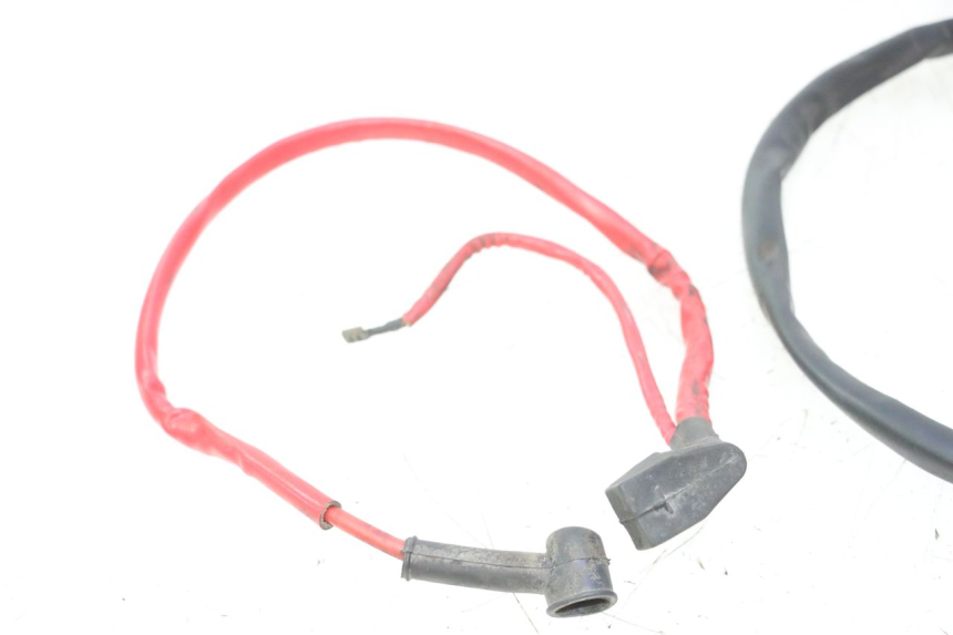 photo de BATTERIEKABELBAUM YAMAHA YP MAJESTY 125 (2002 - 2006) - Details der Befestigungspunkte