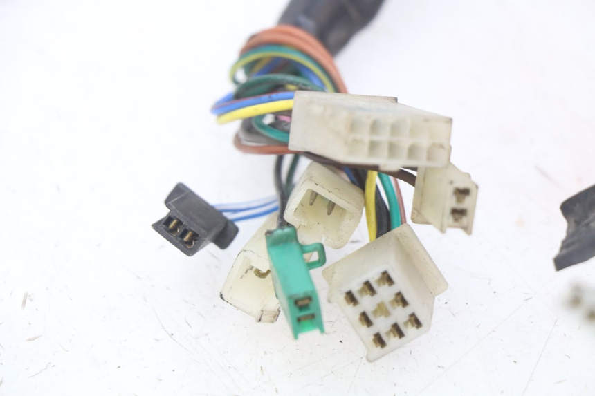 photo de KABELBAUM MBK BOOSTER SPIRIT NAKED 50 (2004 - 2017) - Gesamtansicht des Produkts