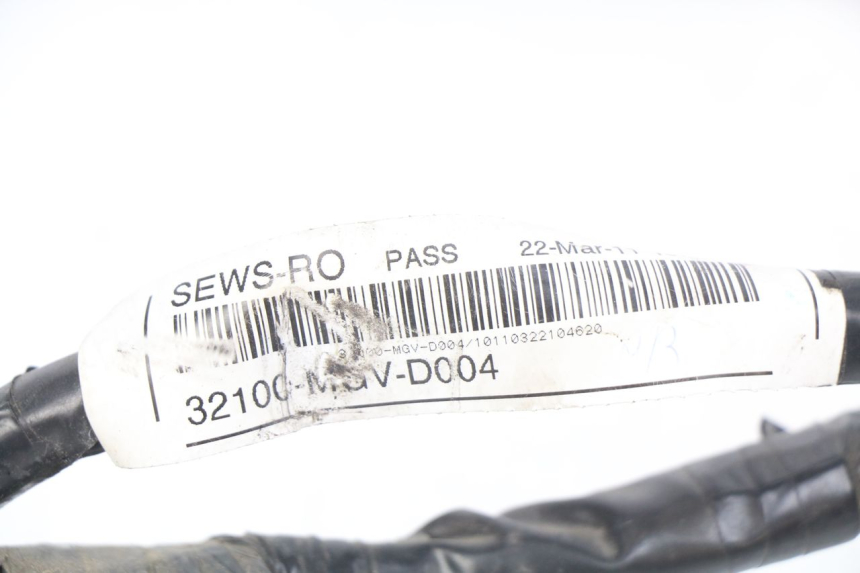 photo de KABELBAUM HONDA CBRF CBR-F PC41 600 (2011 - 2013) - Charakteristische Merkmale