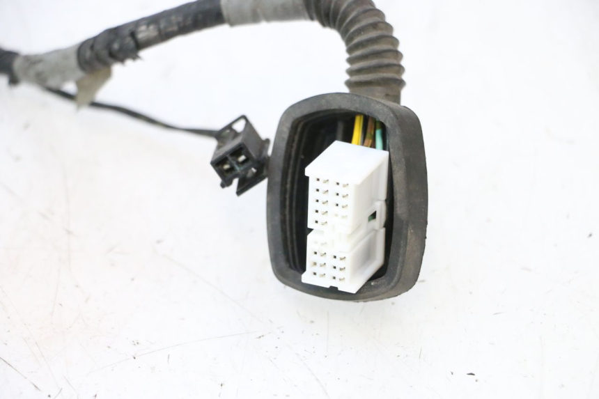 photo de TACHOMETER KABELBAUM  SUZUKI GSR 600 (2005 - 2012) - Details der Befestigungspunkte