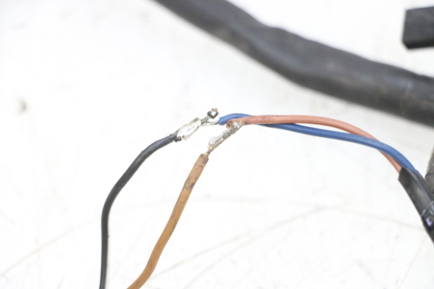 photo de TACHOMETER KABELBAUM  SUZUKI GSXR GSX-R 1000 (2003 - 2004) - Details der Befestigungspunkte