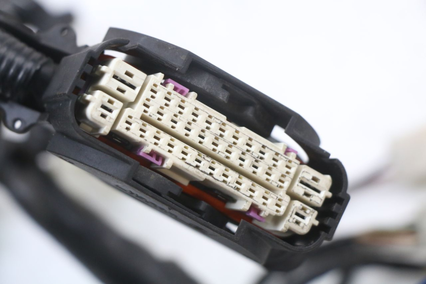 photo de KABELBAUM KYMCO DINK STREET ABS 125 (2011 - 2018) - Alternative Perspektive