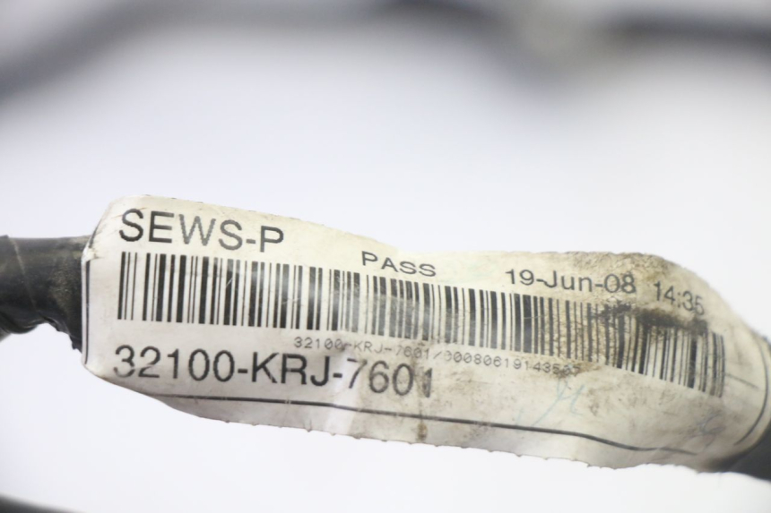 photo de KABELBAUM HONDA FES S-WING SWING ABS 125 (2007 - 2015) - Technische Nahaufnahme