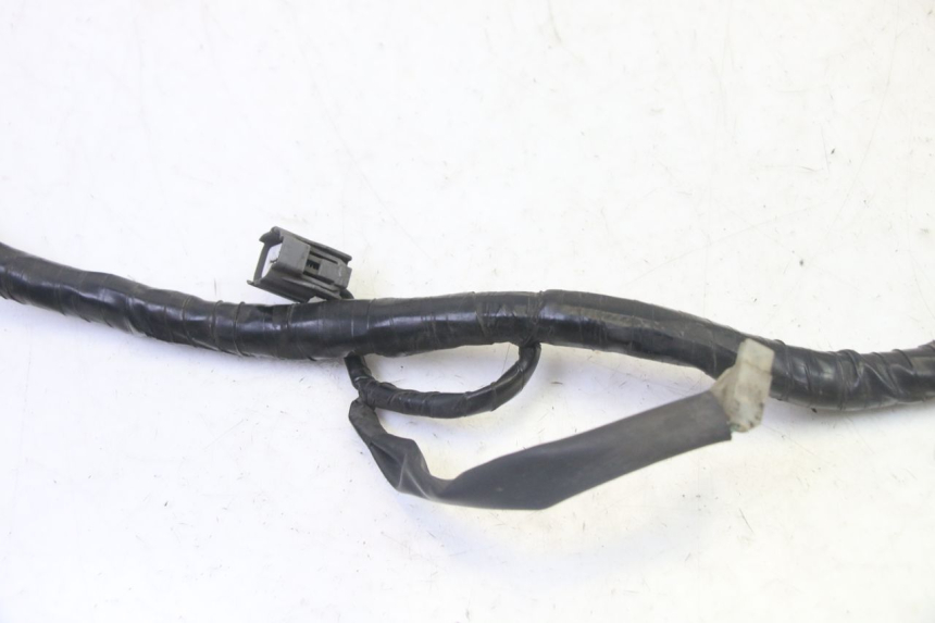 photo de KABELBAUM HONDA FES S-WING SWING ABS 125 (2007 - 2015) - Details der Befestigungspunkte