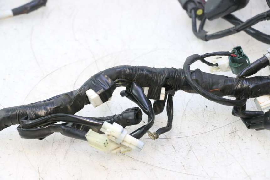 photo de KABELBAUM YAMAHA FZ8 800 (2010 - 2016) - Kennzeichnungen und Originalreferenzen