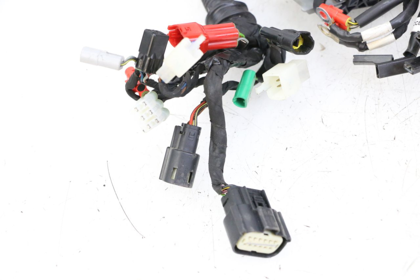 photo de KABELBAUM HUSQVARNA SVARTPILEN 401 (2018 - 2023) - Zoom auf Komponenten