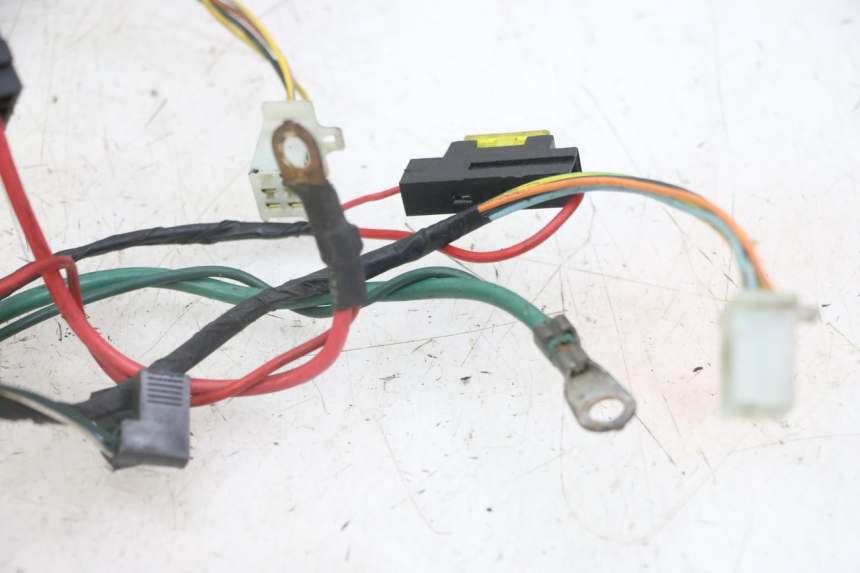 photo de KABELBAUM PEUGEOT JET FORCE CARBU 50 (2003 - 2016) - Charakteristische Merkmale