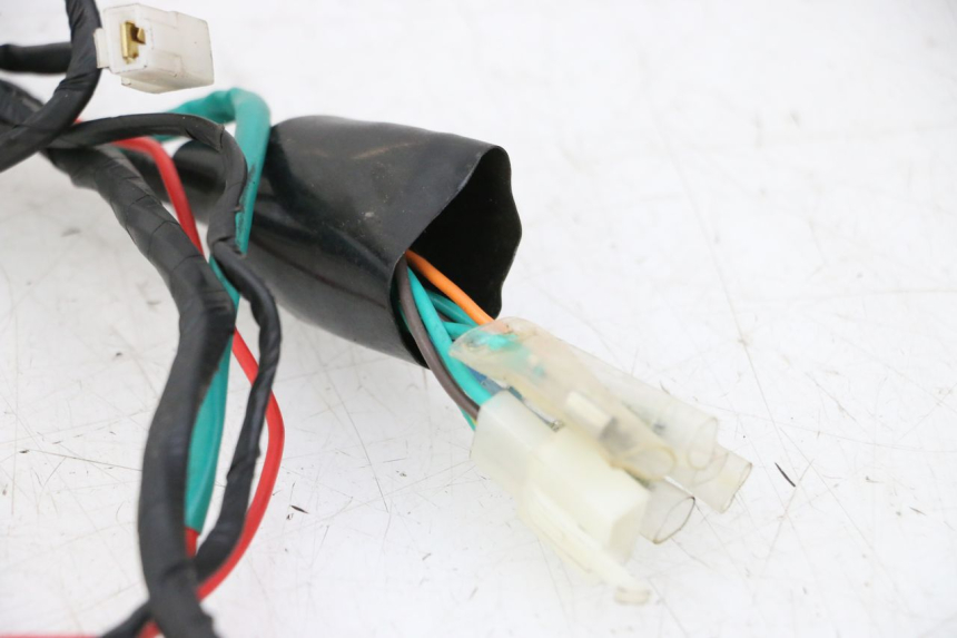 photo de KABELBAUM KIDEN KD125-G 125 (2018 - 2022) - Fokus auf die Struktur