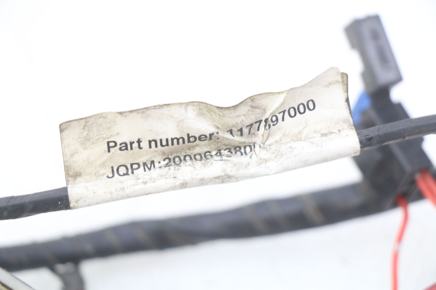 photo de KABELBAUM PEUGEOT KISBEE 4T 50 (2010 - 2017) - Zoom auf Gebrauchszustand