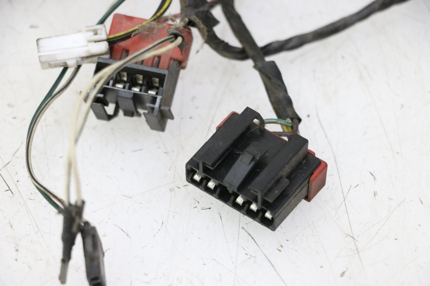 photo de KABELBAUM PIAGGIO LXV 4T 50 (2009 - 2013) - Weitere Ansicht des Artikels