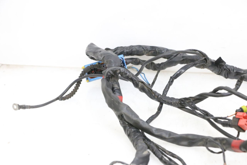 photo de KABELBAUM PIAGGIO MP3 HPE 350 (2018 - 2020) - Detaillierte Sichtprüfung